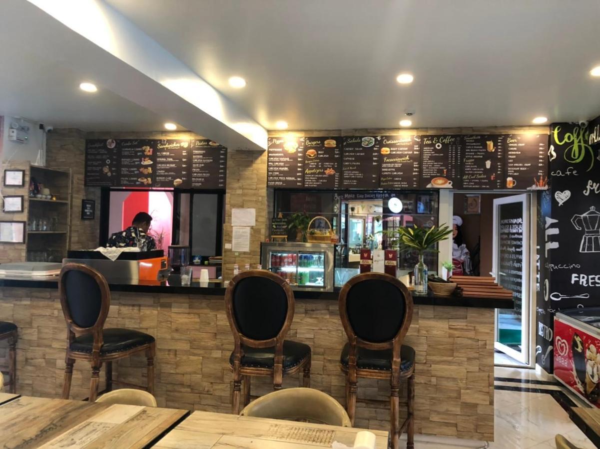 Espana Condo Resort Pattaya Evt Джомтиен Бийч Екстериор снимка