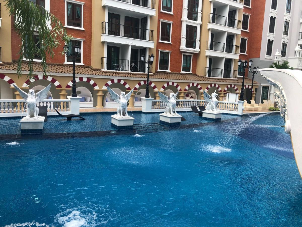 Espana Condo Resort Pattaya Evt Джомтиен Бийч Екстериор снимка